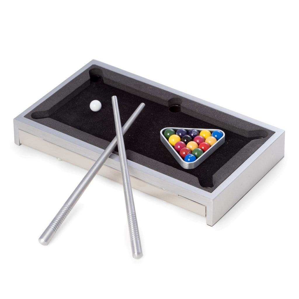 Earl Pool Table