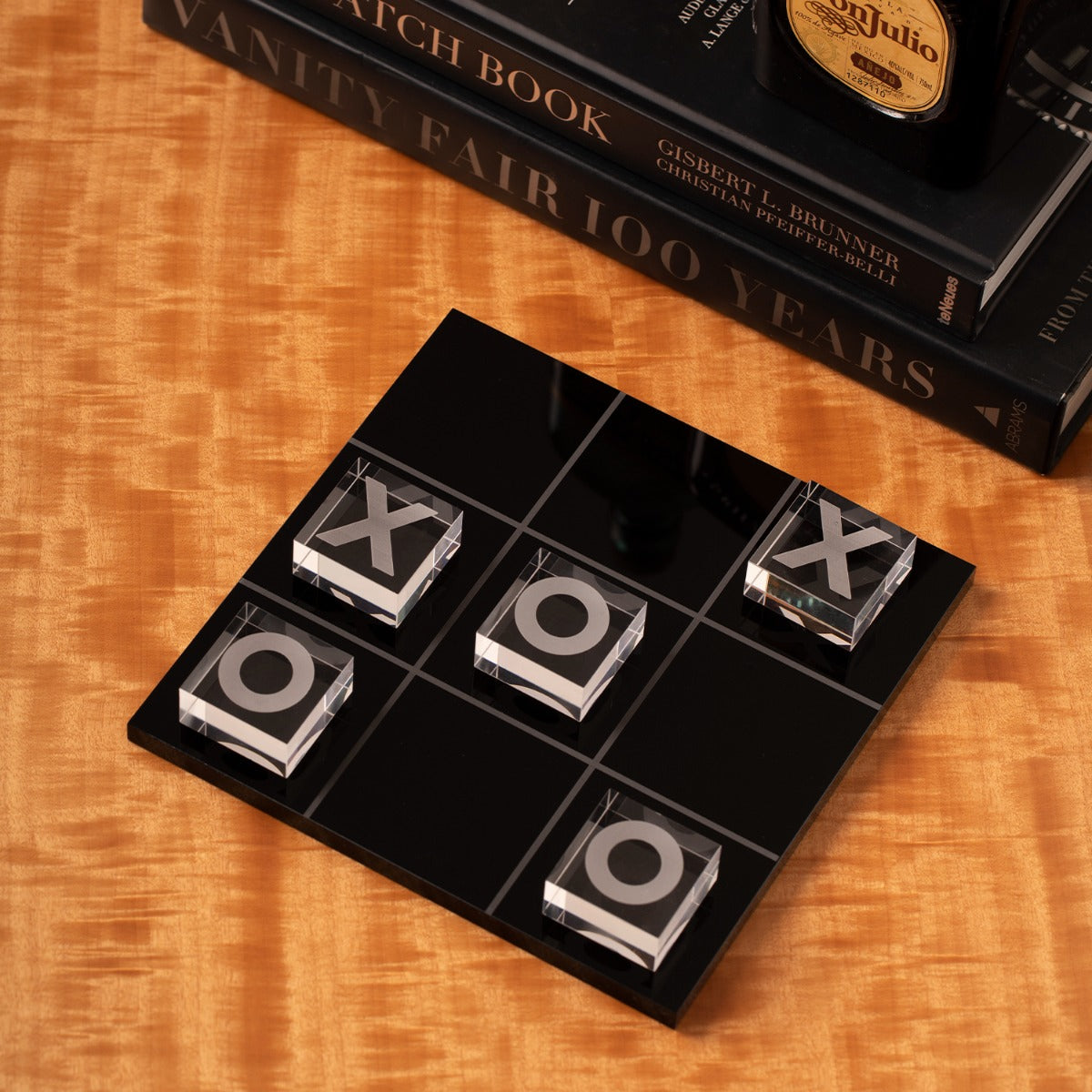 Vince Acrylic Tic Tac Toe
