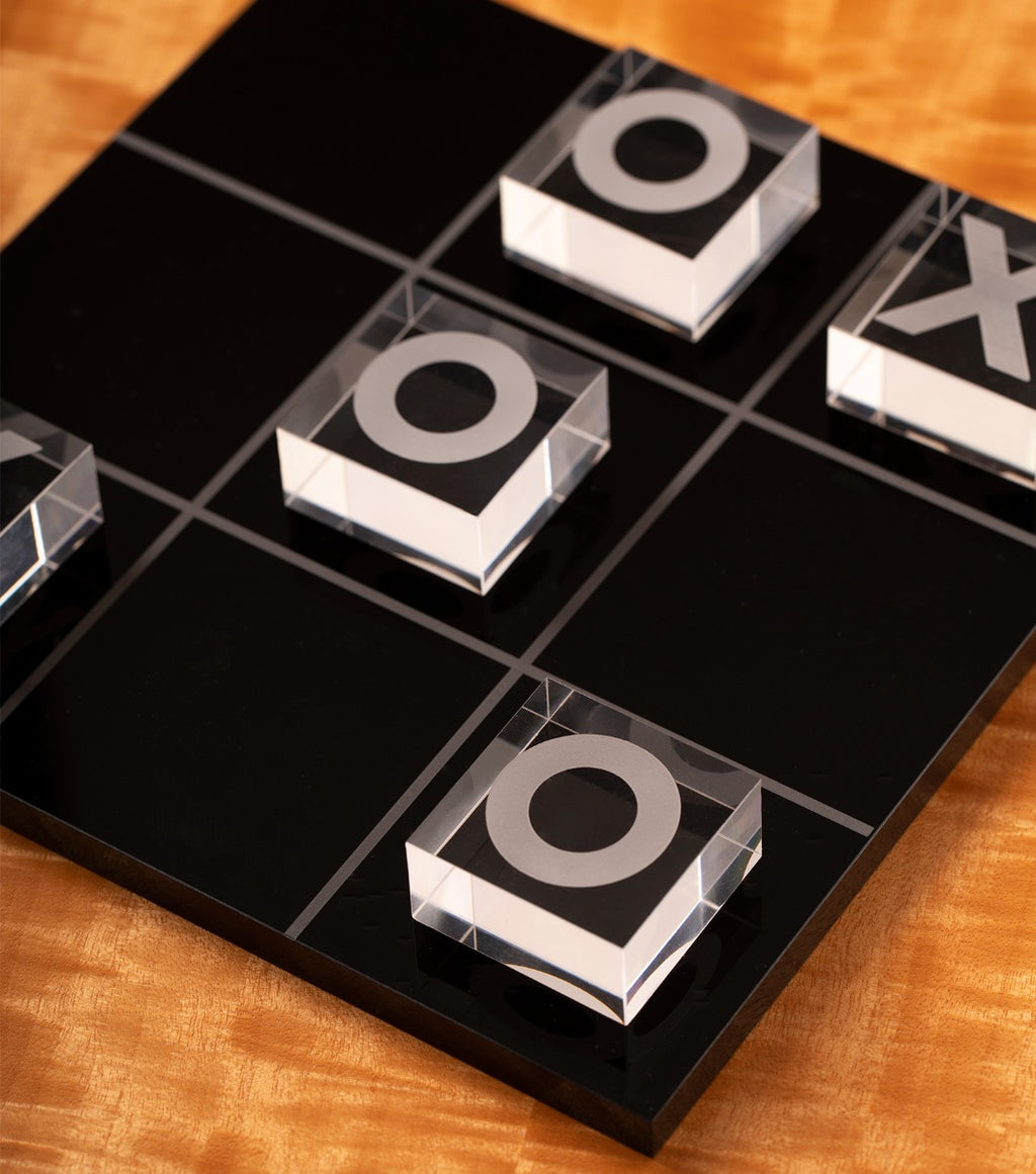 Vince Acrylic Tic Tac Toe